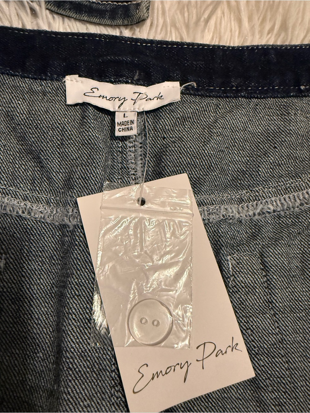 Dark Wash Denim Vest True Religion brand and Skirt Emory Park brand - Picture 4 of 9
